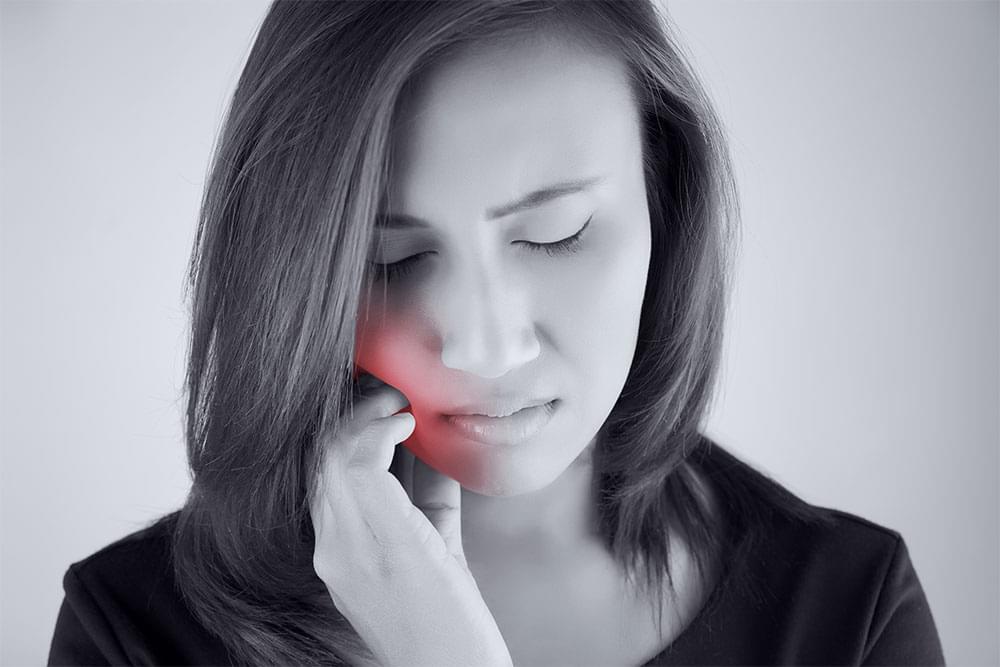 braces pain toothache tooth symptoms ease chewing dentist relief dunn orthodontics never sleep ibuprofen acetaminophen take because serious